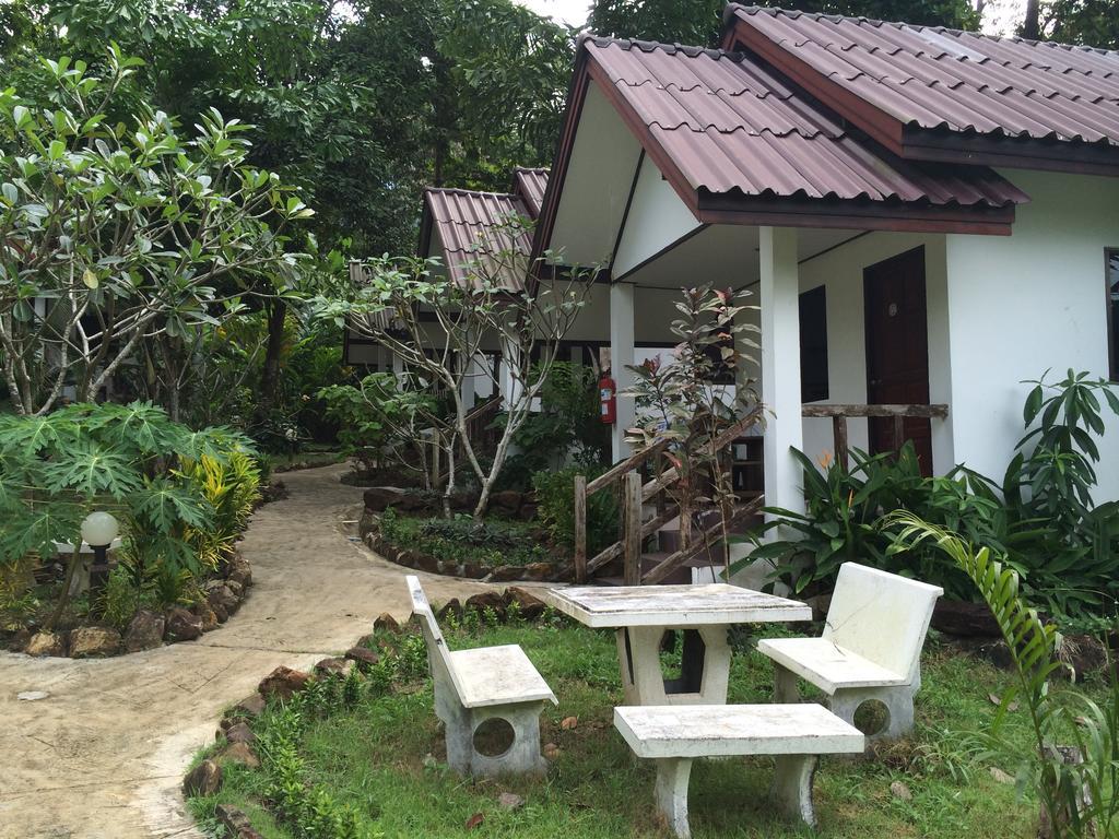 Baansanook Resort & Swimming Pool Ко Чанг Экстерьер фото