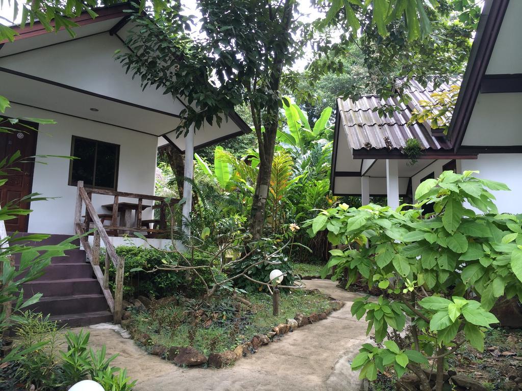 Baansanook Resort & Swimming Pool Ко Чанг Номер фото